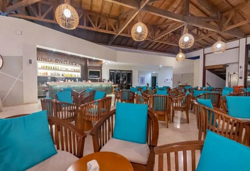 هتل Valentin Cayo Cruz - Adults Only - All Inclusive