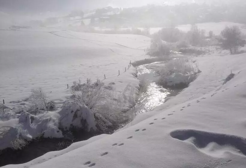 Majatalo Ferme De La Grande Moucherolle