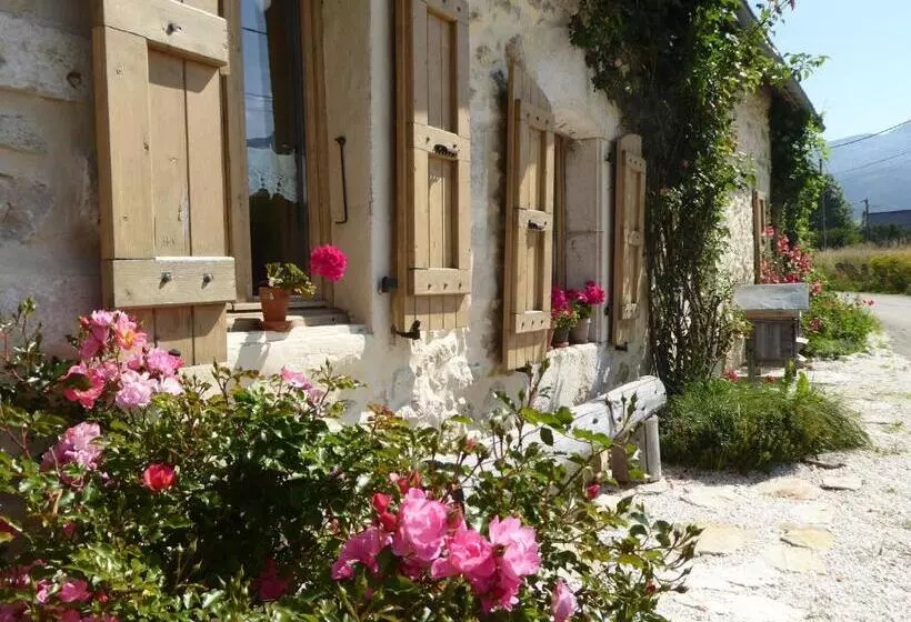 Majatalo Ferme De La Grande Moucherolle