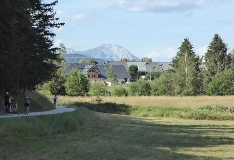 Majatalo Ferme De La Grande Moucherolle