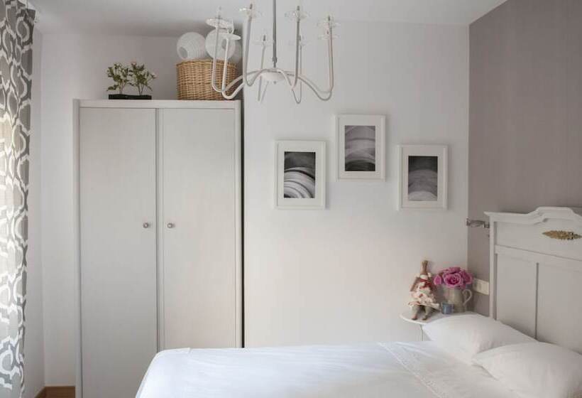 Bed and Breakfast El Jardí De L'avet