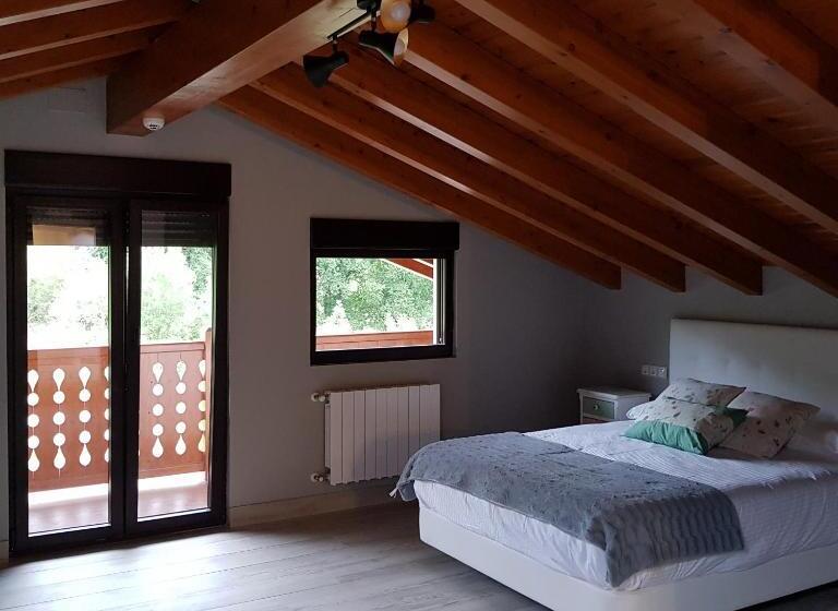 여관 Posada Las Albarcas