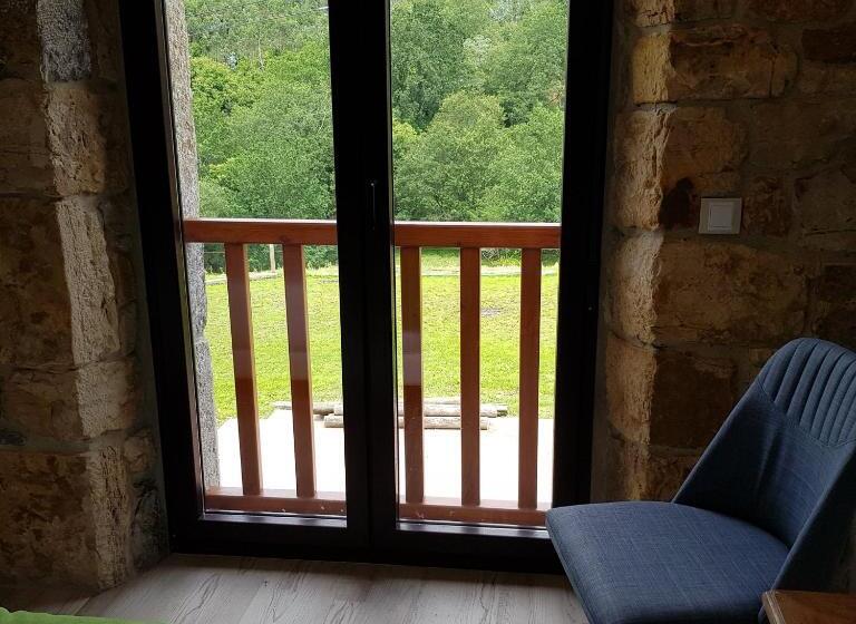 여관 Posada Las Albarcas