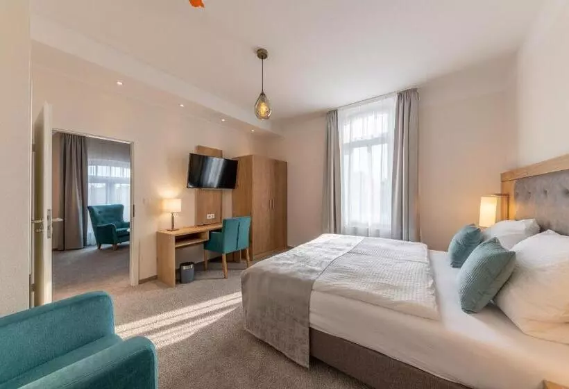 Hotelli 24/7 Selfcheckin