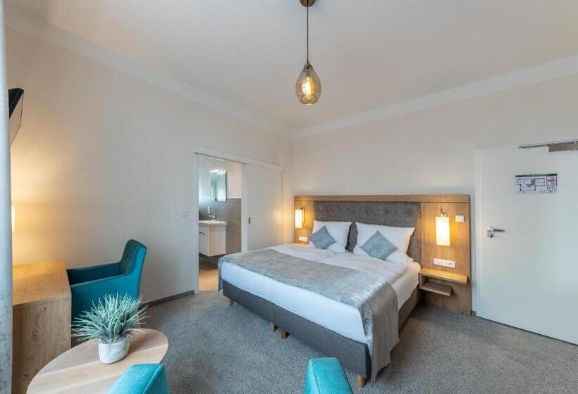 Отель 24/7 Selfcheckin