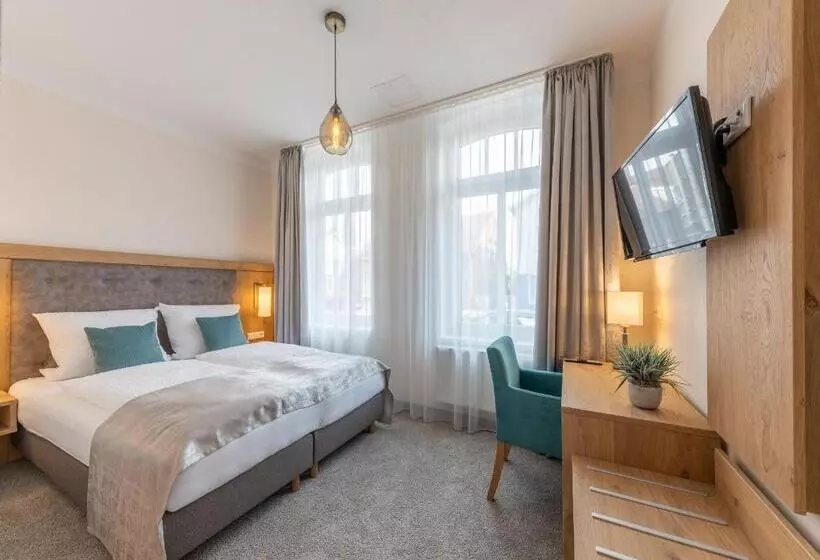 Hotelli 24/7 Selfcheckin