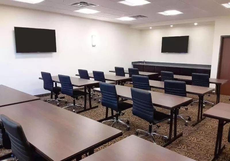 Hotelli Comfort Suites Broomfield Boulder Interlocken