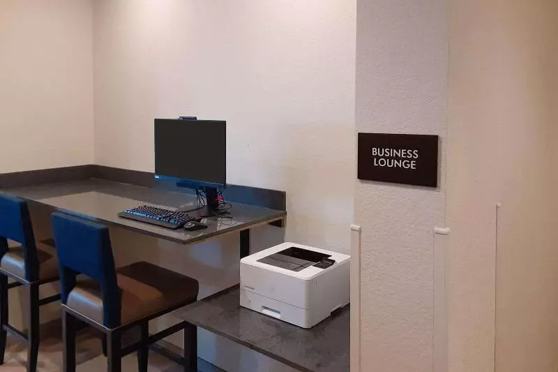 Hotelli Comfort Suites Broomfield Boulder Interlocken