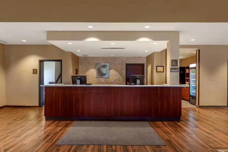 ホテル Comfort Suites