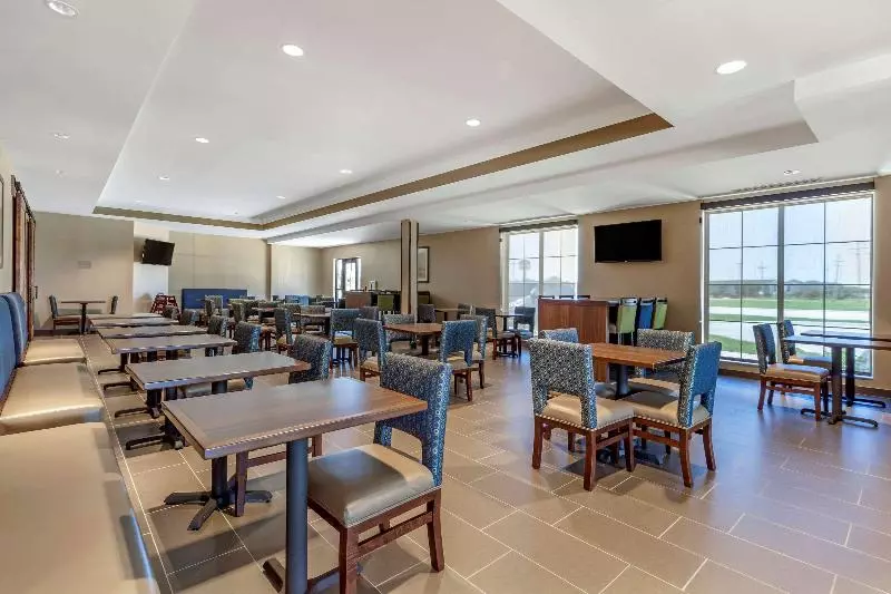 ホテル Comfort Suites