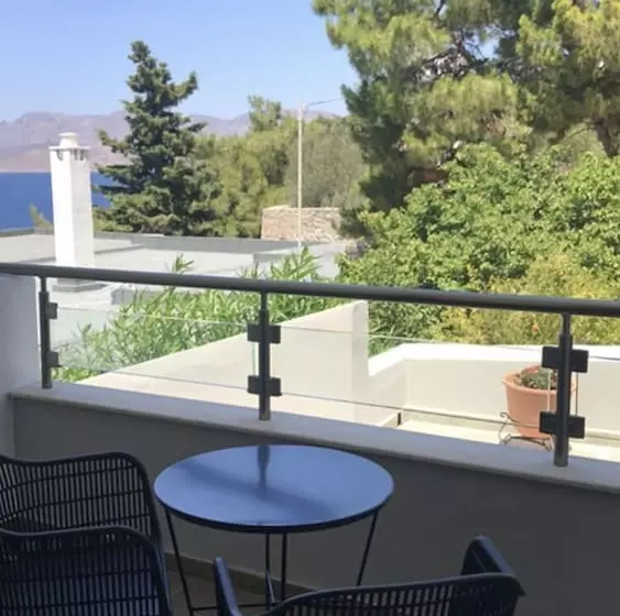 ホテル Massouri Beach