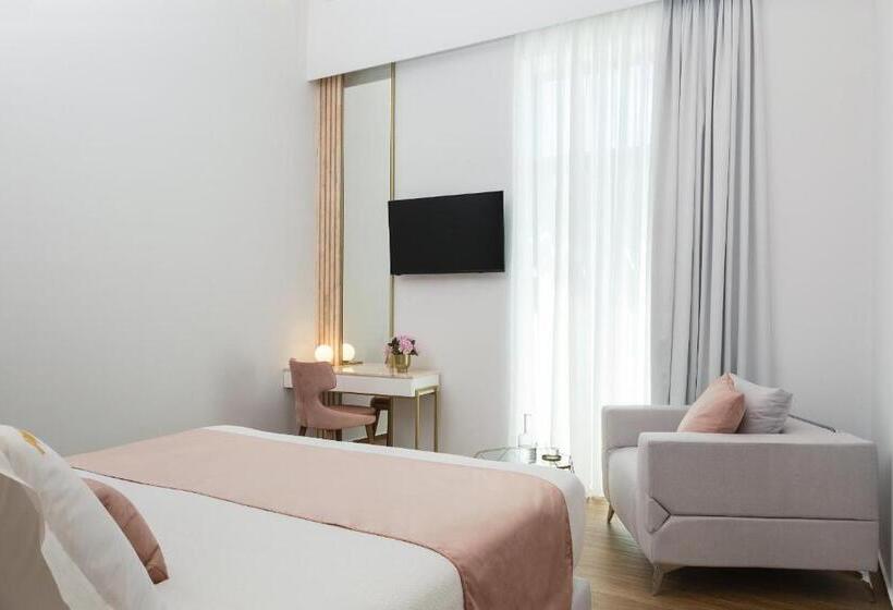 هتل Mirabile Luxury Suites