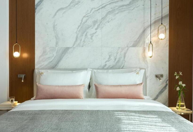 هتل Mirabile Luxury Suites