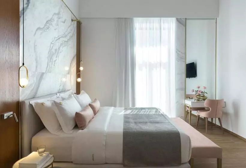 ホテル Mirabile Luxury Suites