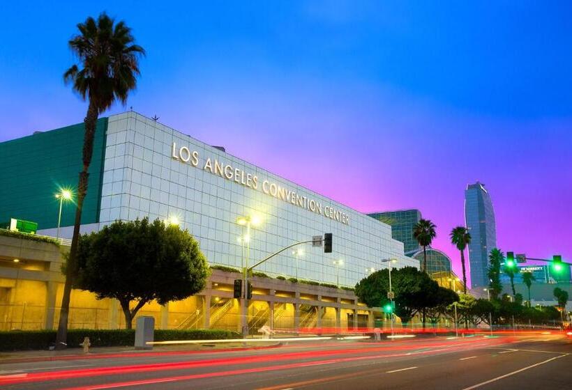 בית מלון כפרי New Seoul