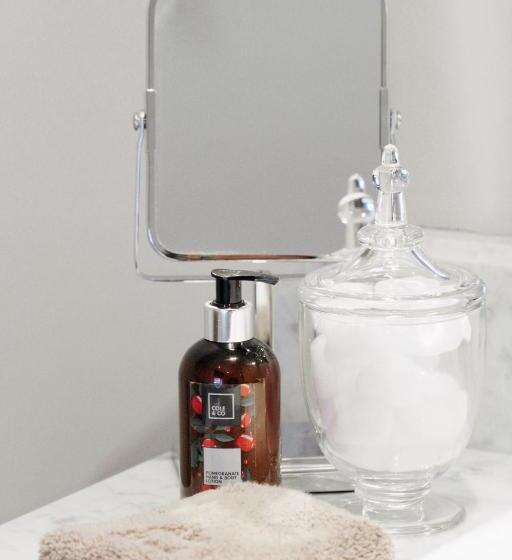 ホテル The Old Stores