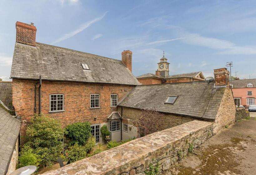 ホテル The Old Stores