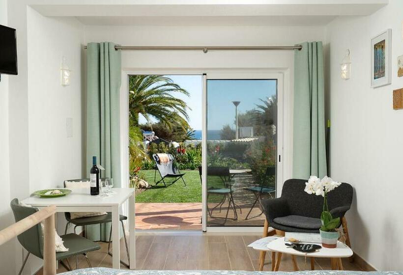 پانسیون Romantik Villa