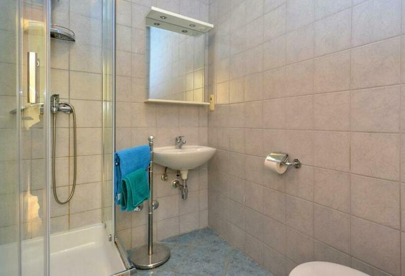 Пансион Rooms Latinac