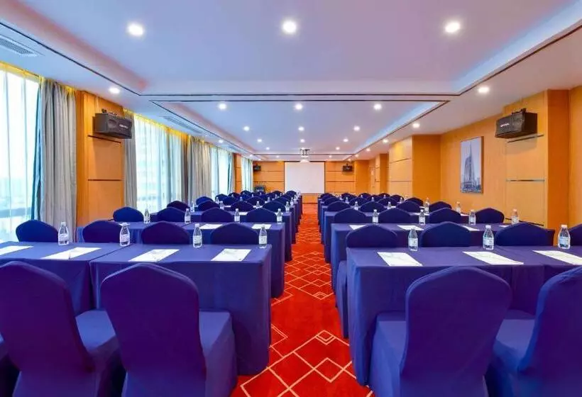 Quality Hotel Chengdu