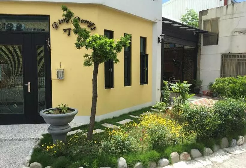 تختخواب و صبحانه Ding Dong Homestay