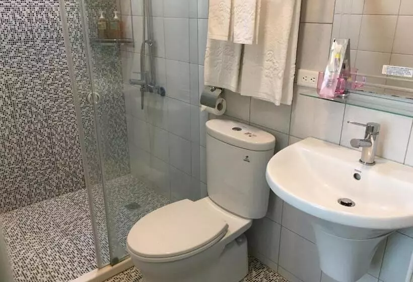تختخواب و صبحانه Ding Dong Homestay