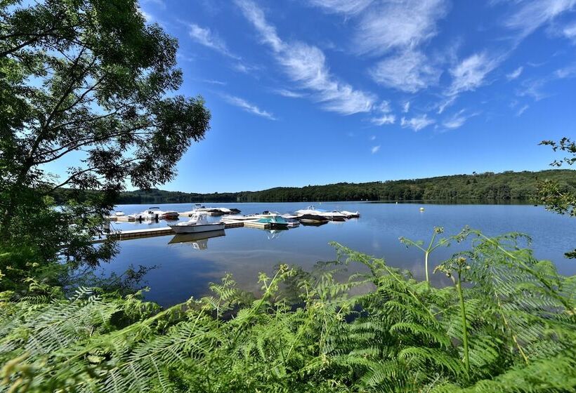 בית מלון כפרי Camping Du Lac De Saintpardoux