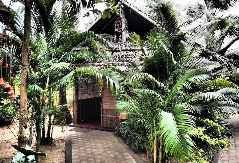 Otel The Palm Trees Resort