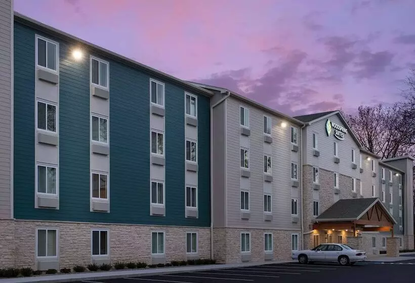 ホテル Woodspring Suites Naples West