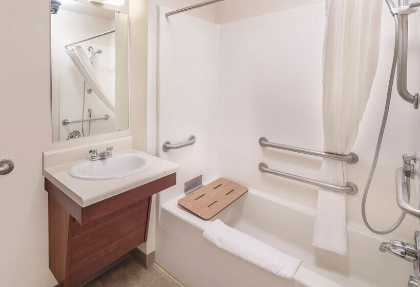 ホテル Woodspring Suites Naples West