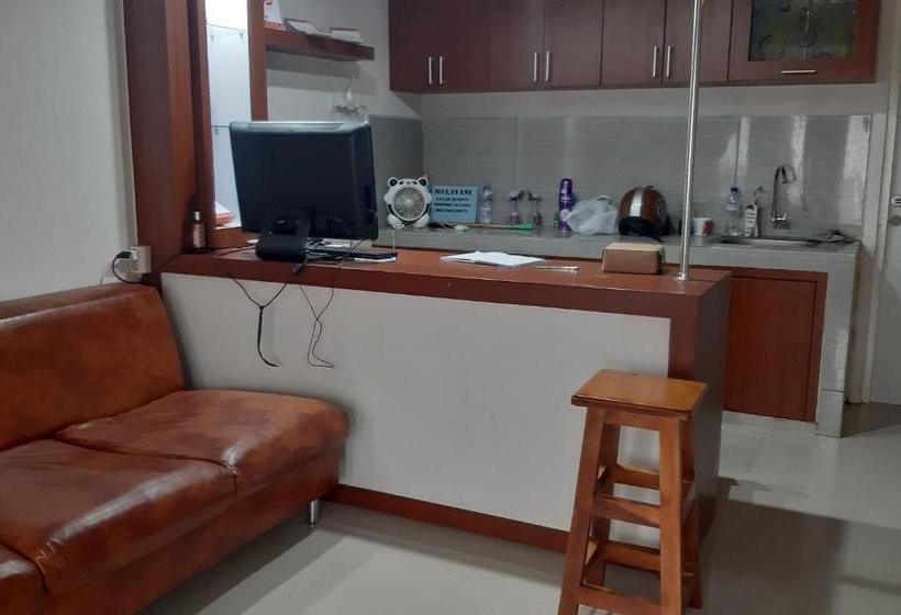 فندق Oyo 3995 Airport Village Juanda