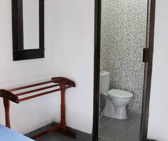 בית מלון כפרי Rajawali Mitra Reddoorz