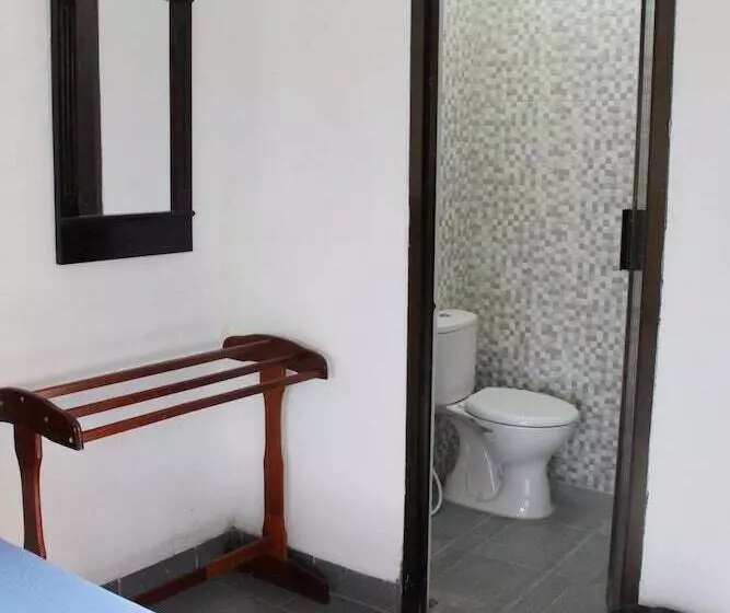 ホテル Rajawali Mitra Reddoorz