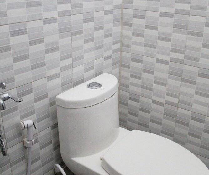 בית מלון כפרי Rajawali Mitra Reddoorz