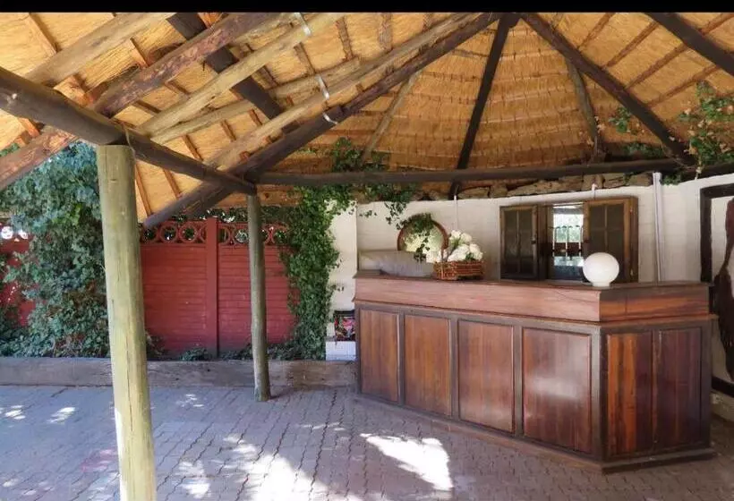 Majatalo Beverley Hills Guesthouse