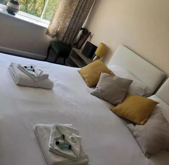 Aamiaismajoitus (B&B) The Crossings