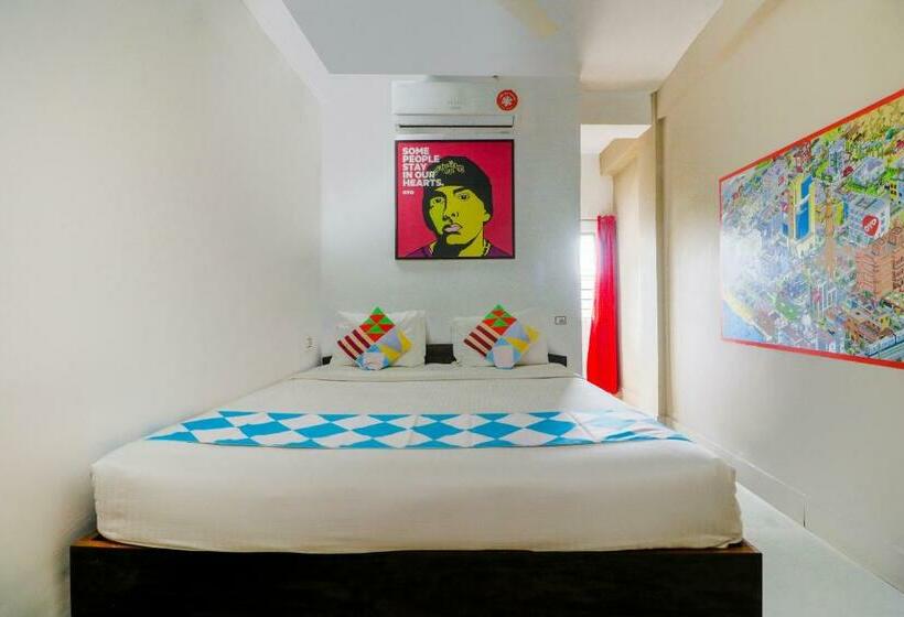 هتل O Red Rose Near Noapara Metro Station