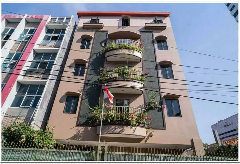 Hotelli Koolkost Near Lokasari Square