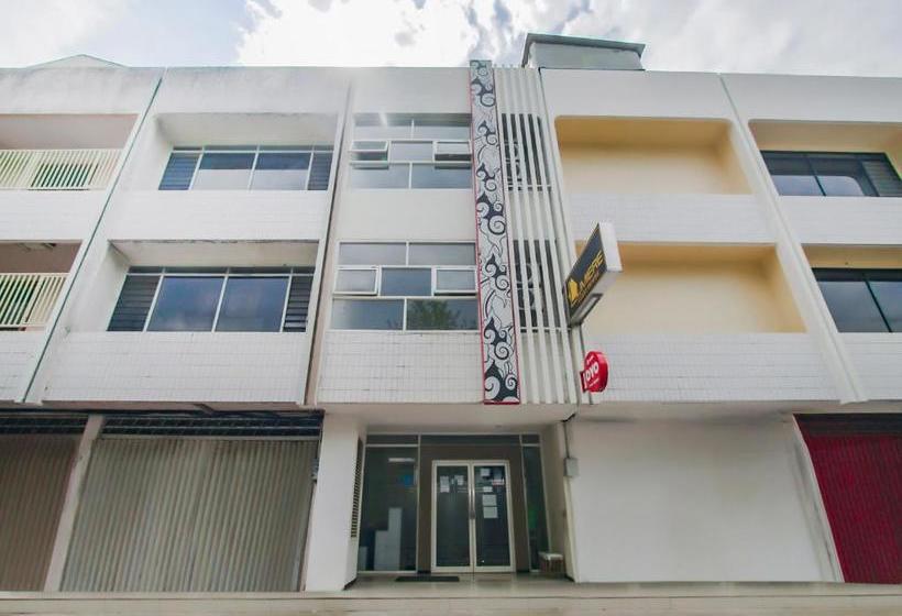 Hotel Oyo 4004 Vivo Rooms