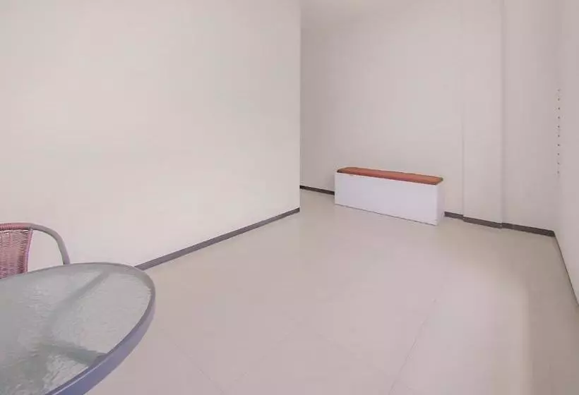 ホテル Oyo 4004 Vivo Rooms