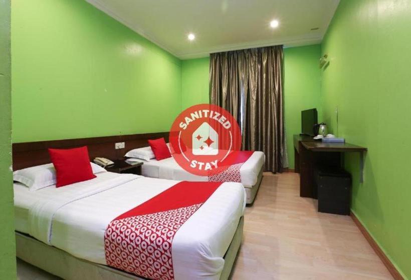 فندق Oyo 90098 Goa Inn