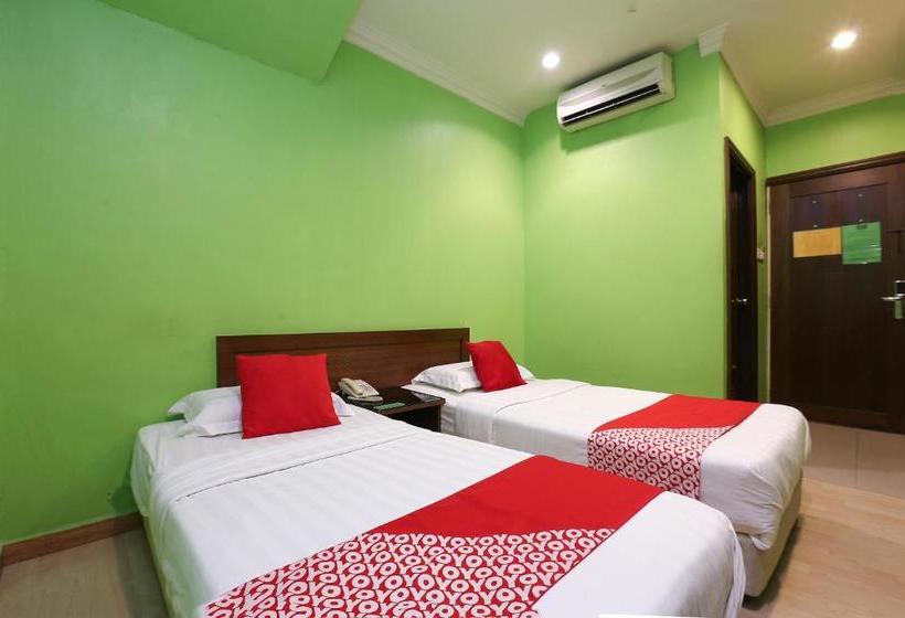 فندق Oyo 90098 Goa Inn