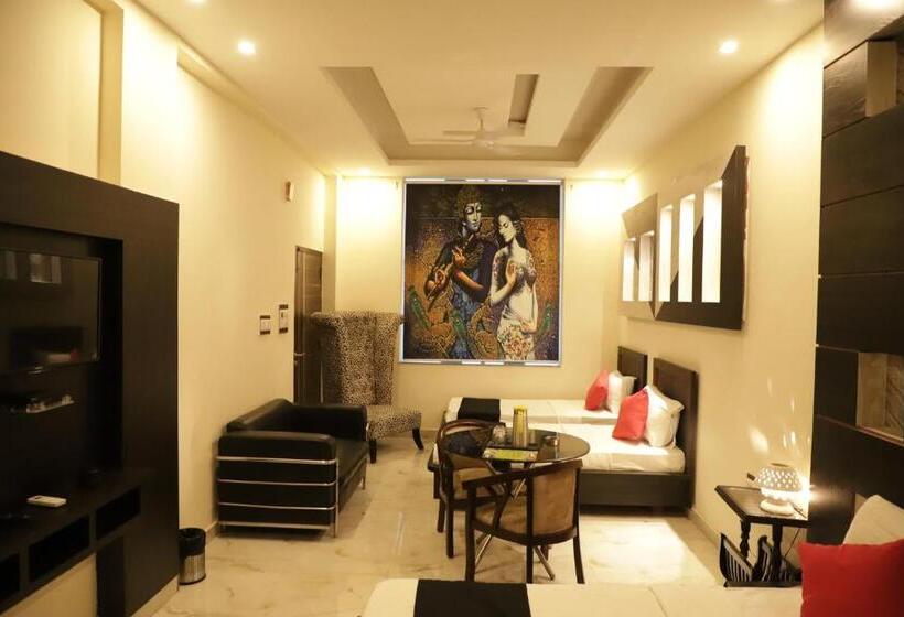 ホテル Royal Orbit