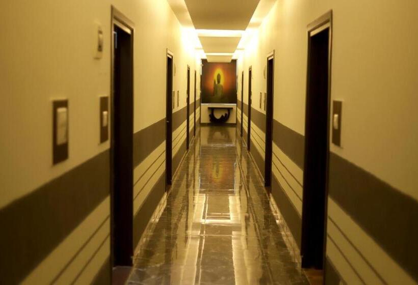 ホテル Royal Orbit