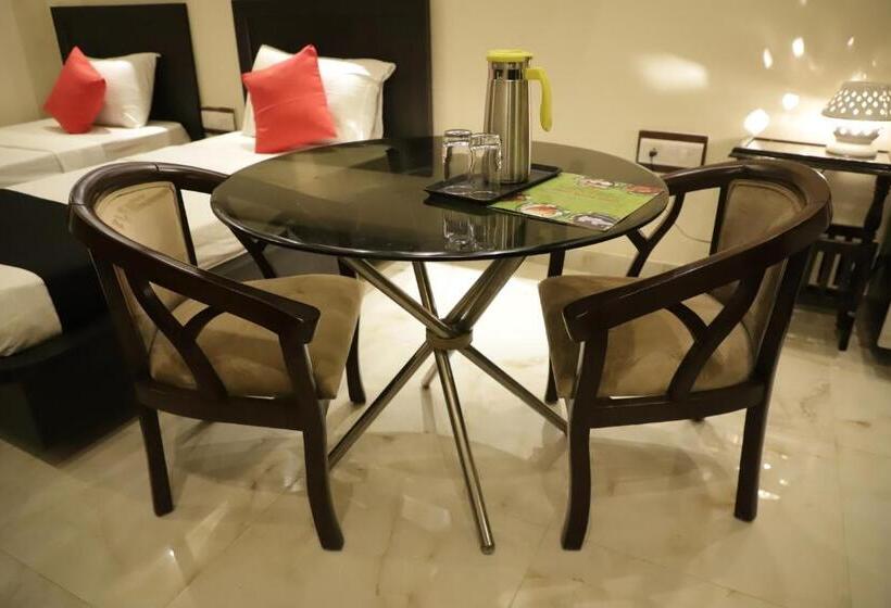 ホテル Royal Orbit