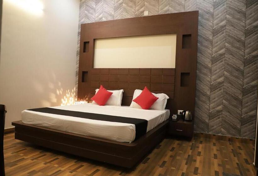 ホテル Royal Orbit