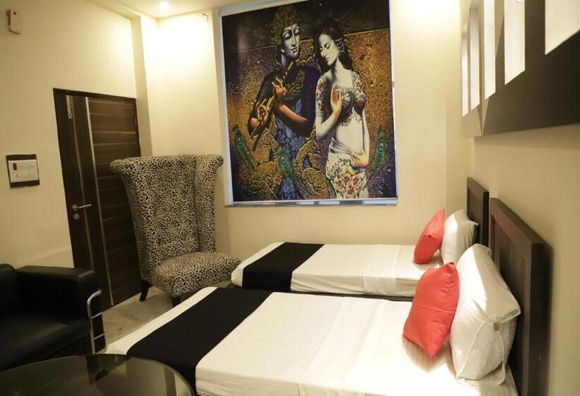 ホテル Royal Orbit