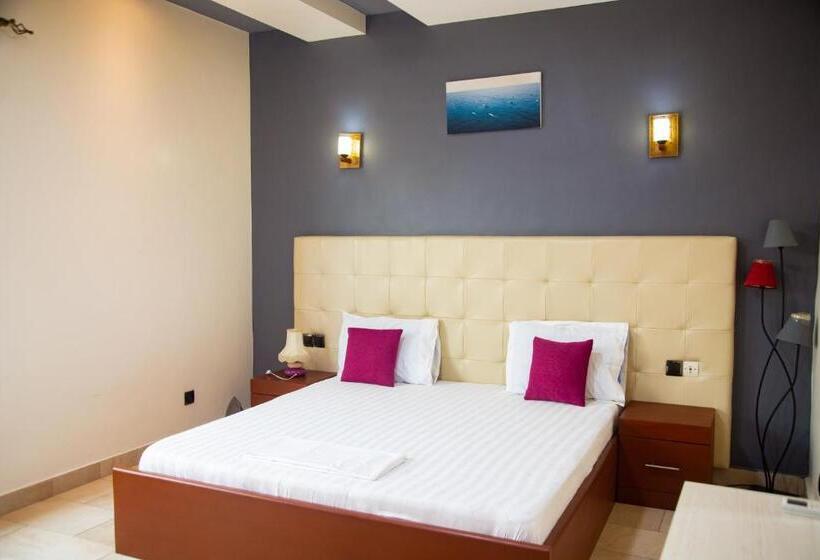 Imolease Kouessi Menontin