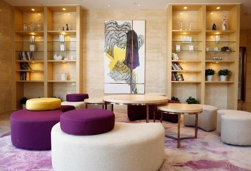 Lavande Hotel Jiujiang Jiujiang College