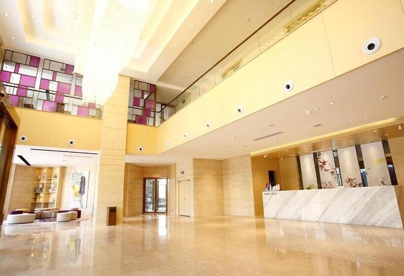 Lavande Hotel Jiujiang Jiujiang College